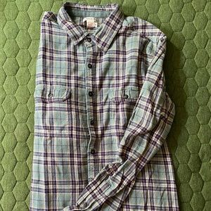 Long sleeve casual shirt